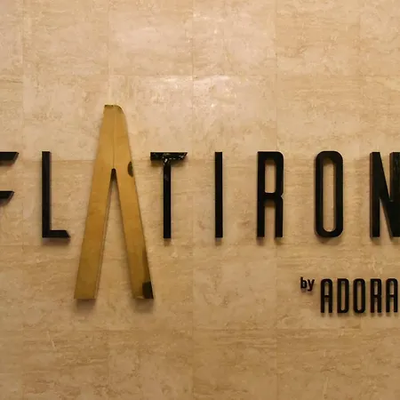 Lux Flatiron