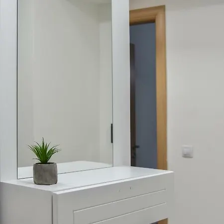 Lux Flatiron Apartment